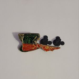 Disney Mad Hatter Soda Fountain And Studio Store Special Edition 300 Pin